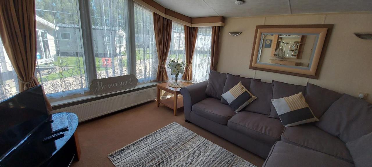 A Fashionable Caravan In A Peaceful Seaside Town Sandown Ngoại thất bức ảnh